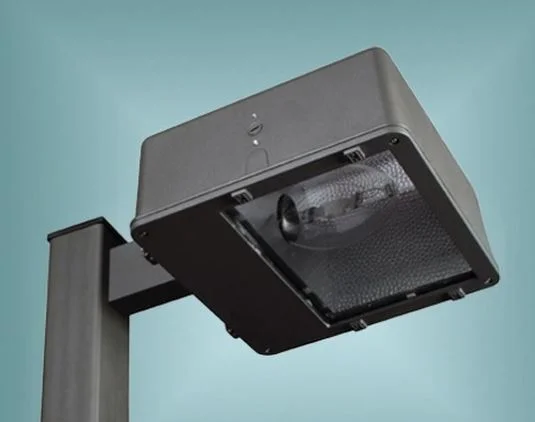 Track lighting with multiple heads for flexibilitySB16-BL-150H-4-N-III- Shoebox